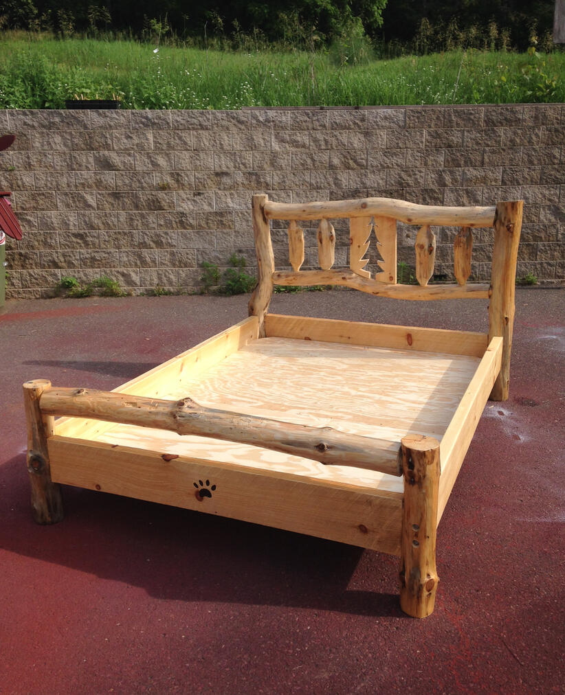 Log Bedframe